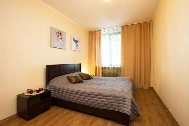 Apart Daire, 1 Yatak Odası (Belinskogo, 86-243)