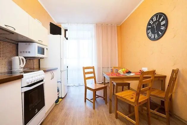 Apart Daire, 1 Yatak Odası (Belinskogo, 86-243)