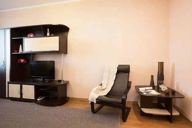 Apart Daire, 1 Yatak Odası (Belinskogo, 86-243)