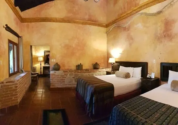 Standard Room, 2 Queen Beds