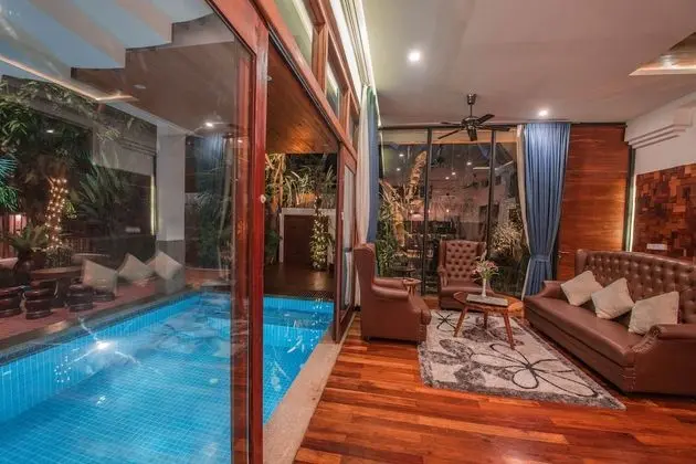 Luxury Villa, 2 Yatak Odası, Kişiye Özel Havuzlu, Havuz Kenarı (3 Floors)
