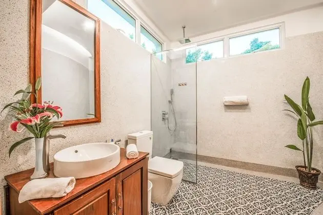 Luxury Villa, 2 Yatak Odası, Kişiye Özel Havuzlu, Havuz Kenarı (3 Floors)