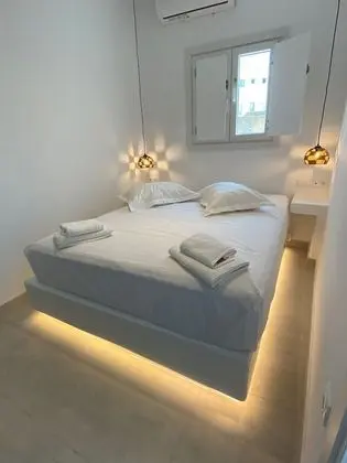 Basic Tek Büyük Yataklı Oda