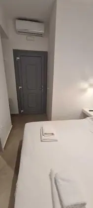 Economy Tek Büyük Yataklı Oda