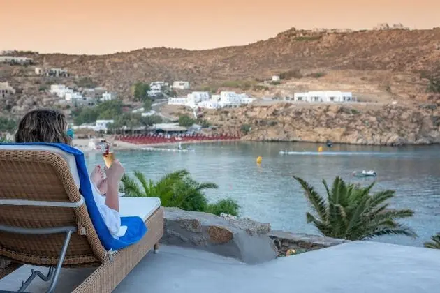 Junior Süit, Sıcak Su Havuzu, Deniz Manzaralı (Sunset)