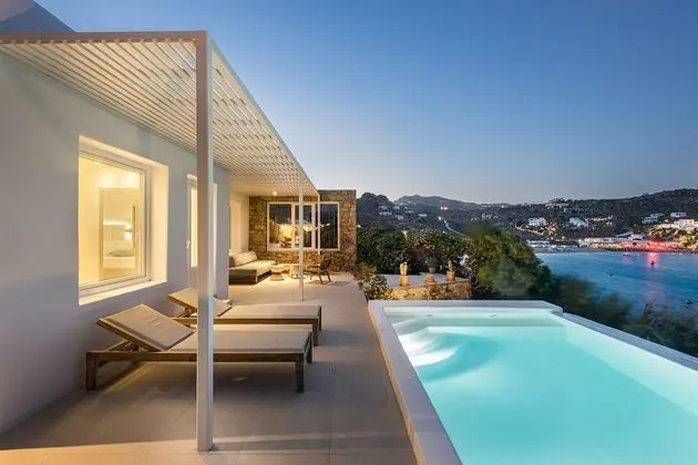 Süit, Kişiye Özel Havuzlu, Deniz Manzaralı (Villa)
