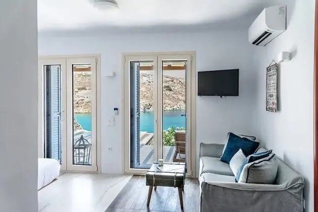 Süit, Kişiye Özel Havuzlu, Deniz Manzaralı (Sunrise)