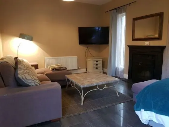 Traditional Kır Evi
