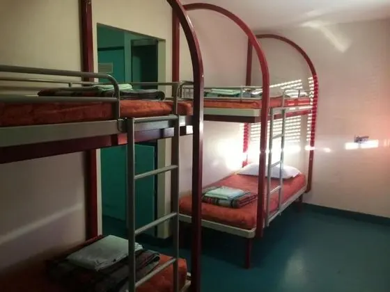 Dört Kişilik Oda
