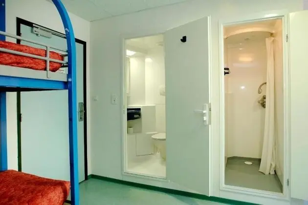 Dört Kişilik Oda