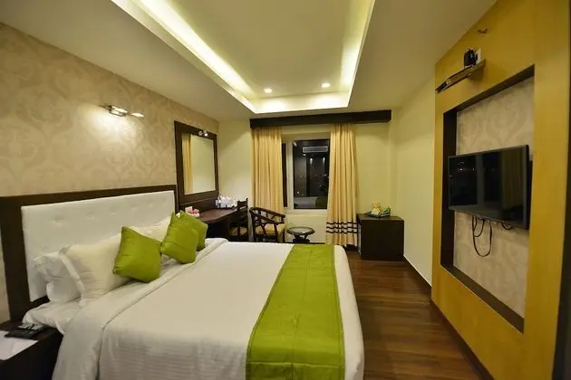 Elita Room