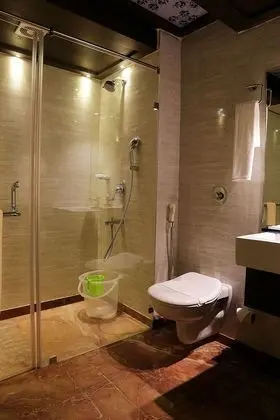 Elita Room