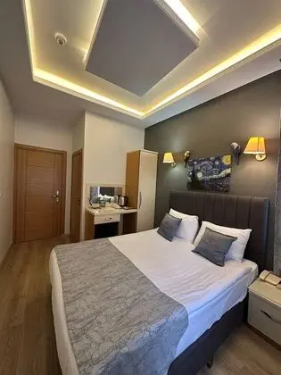 Superior Tek Büyük Yataklı Oda