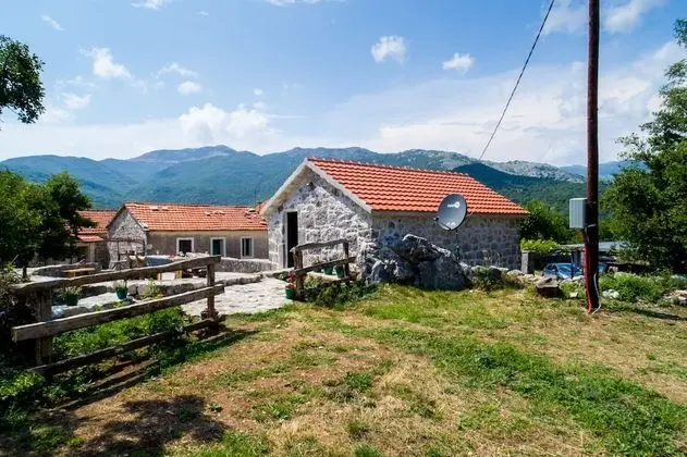 Gallery Dağ Evi, Dağ Manzaralı