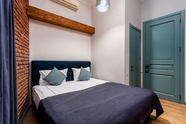 Comfort Tek Büyük veya İki Ayrı Yataklı Oda