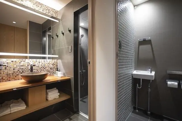 Oda, Sigara İçilmez (Queen Room with Shower)