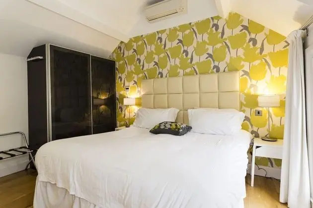 Deluxe Tek Büyük Yataklı Oda