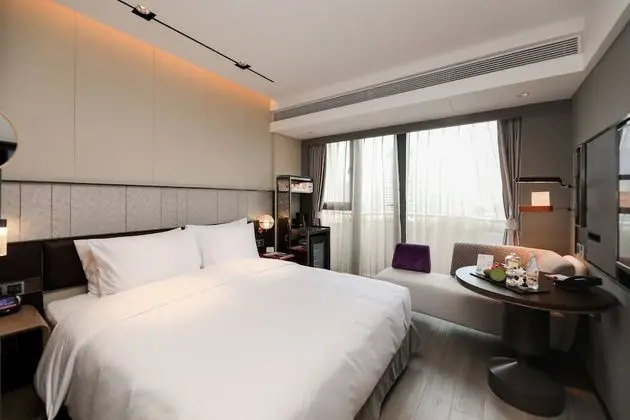 Deluxe Tek Büyük Yataklı Oda, Nehir Manzaralı