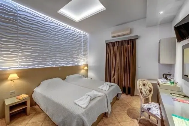 Deluxe Tek Büyük veya İki Ayrı Yataklı Oda, Balkon, Deniz Manzaralı (2nd floor)