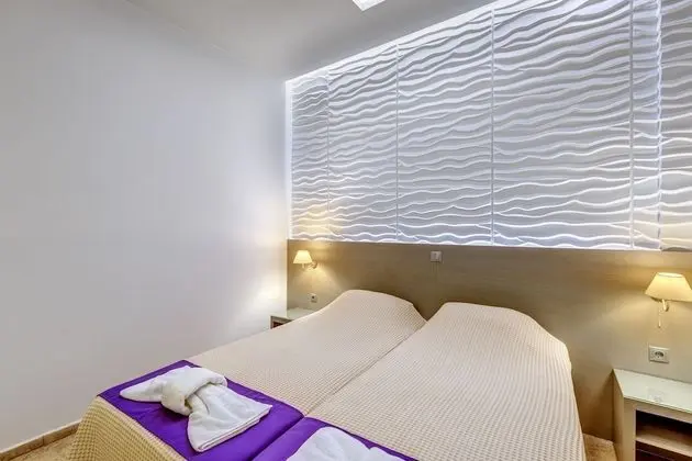 Deluxe Tek Büyük veya İki Ayrı Yataklı Oda, Balkon, Deniz Manzaralı (2nd floor)