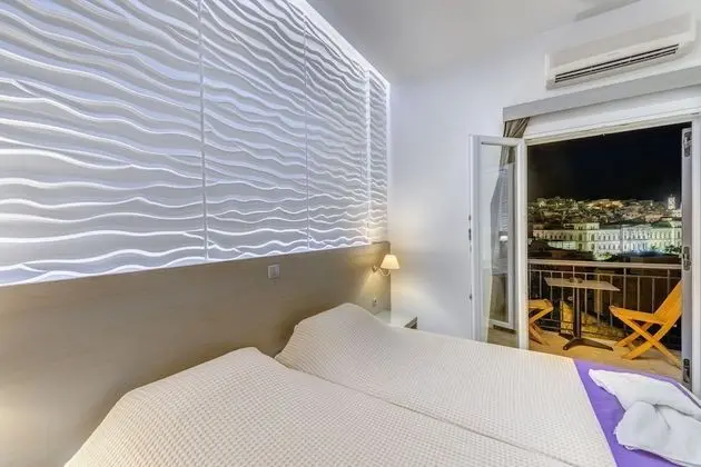 Deluxe Tek Büyük veya İki Ayrı Yataklı Oda, Balkon, Deniz Manzaralı (2nd floor)