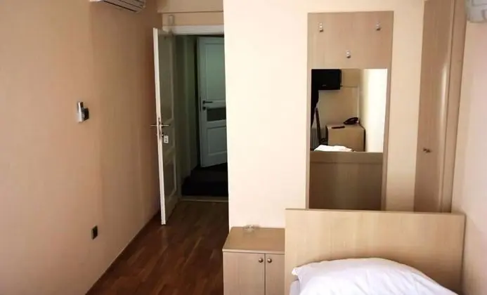 Tek Kişilik Oda