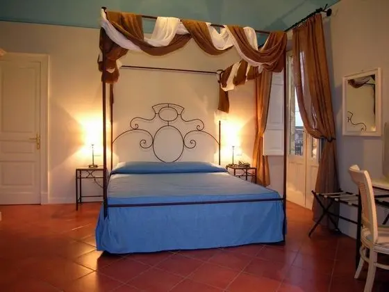 Superior Üç Kişilik Oda, 1 Yatak Odası, Sigara İçilmez, Havuz Manzaralı