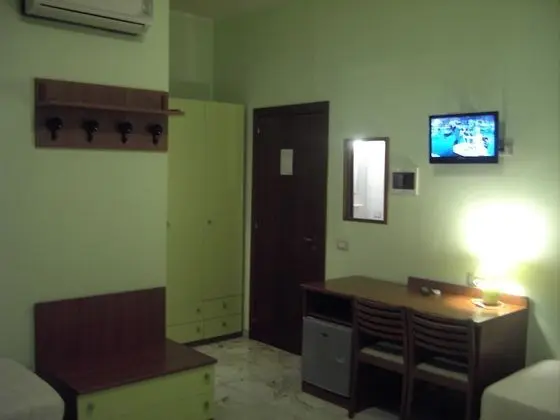 Comfort Dört Kişilik Oda