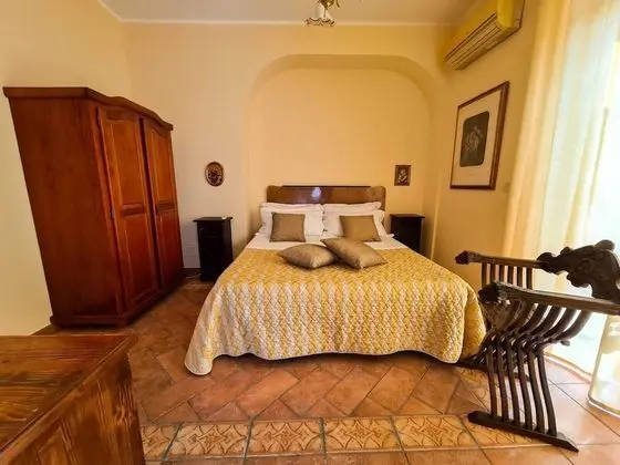 Villa, 4 Yatak Odası, Sigara İçilebilir, Şömine