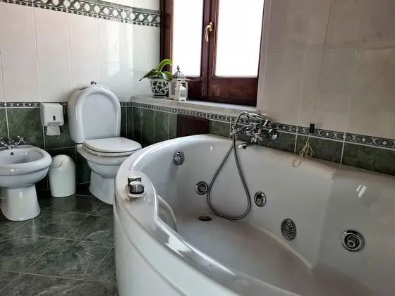 Villa, 4 Yatak Odası, Sigara İçilebilir, Şömine