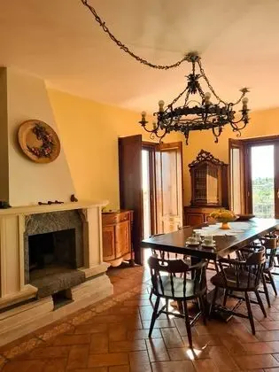 Villa, 4 Yatak Odası, Sigara İçilebilir, Şömine