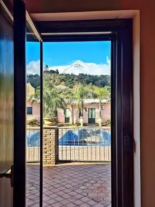 Villa, 4 Yatak Odası, Sigara İçilebilir, Şömine