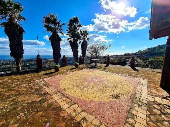 Villa, 4 Yatak Odası, Sigara İçilebilir, Şömine