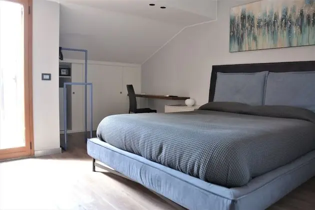 Luxury Tek Büyük Yataklı Oda, 1 Büyük (Queen) Boy Yatak, Balkon, Deniz Manzaralı