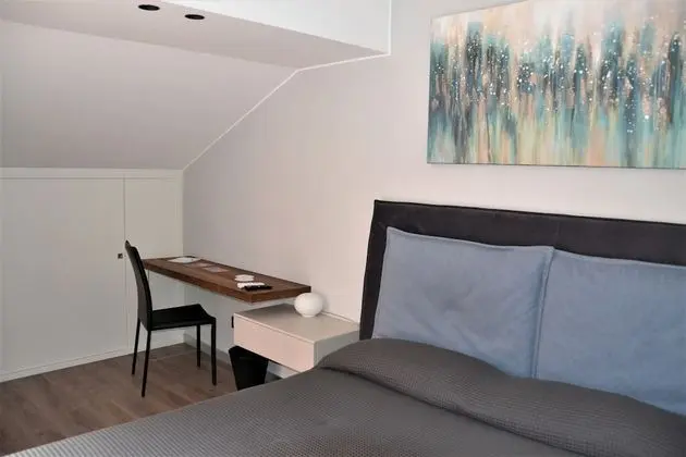 Luxury Tek Büyük Yataklı Oda, 1 Büyük (Queen) Boy Yatak, Balkon, Deniz Manzaralı