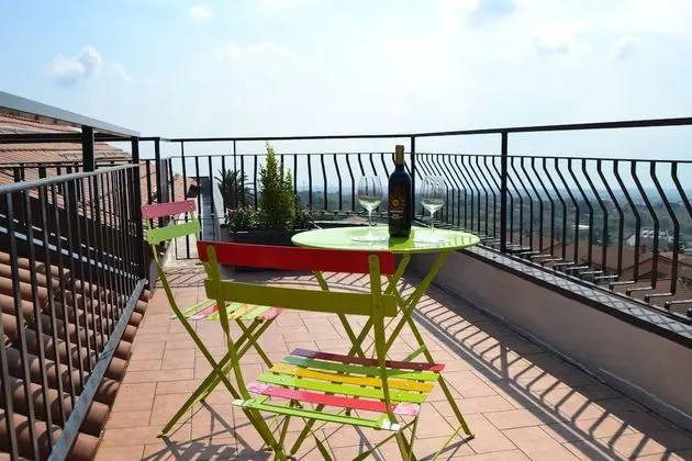 Luxury Tek Büyük Yataklı Oda, 1 Büyük (Queen) Boy Yatak, Balkon, Deniz Manzaralı