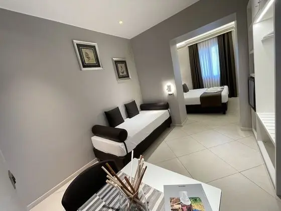 Luxury Üç Kişilik Oda