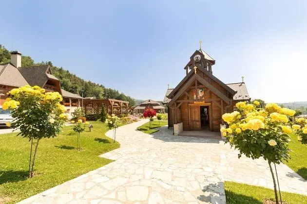 Bungalov (1)