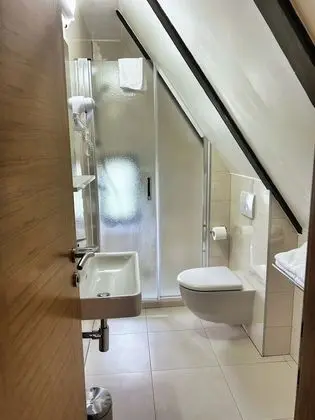 İki Ayrı Yataklı Oda, Bahçe Manzaralı