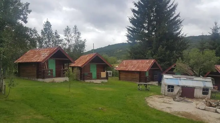 Classic Kulübe, Tepe Manzaralı