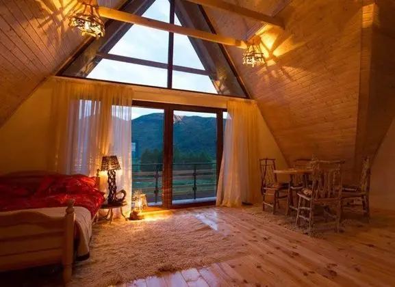 Panoramic Apart Daire, Tepe Manzaralı