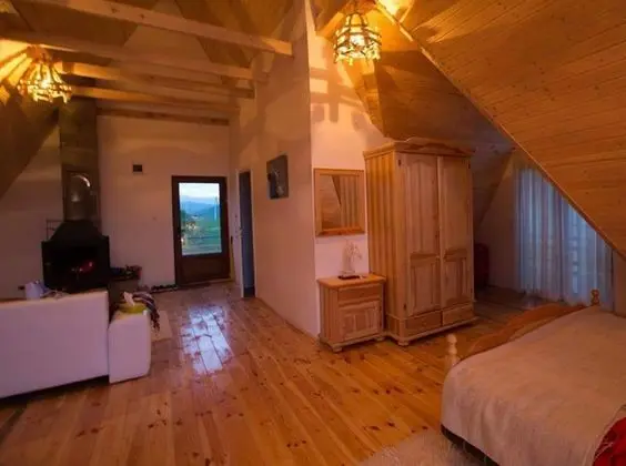 Panoramic Apart Daire, Tepe Manzaralı