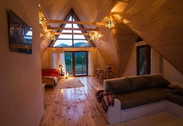 Panoramic Apart Daire, Tepe Manzaralı