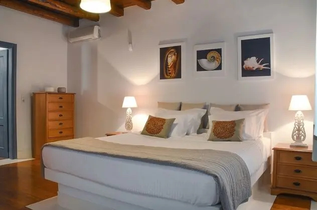 Villa, 5 Yatak Odası, Kişiye Özel Havuzlu, Deniz Manzaralı (1)