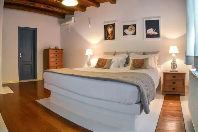 Villa, 5 Yatak Odası, Kişiye Özel Havuzlu, Deniz Manzaralı (1)