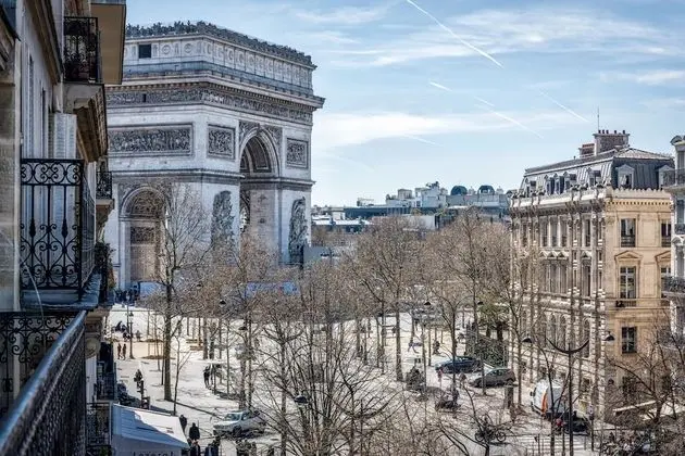 Tek Büyük Yataklı Oda, Manzaralı