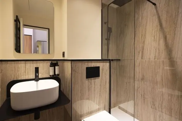 Deluxe Oda (with Spa Access)