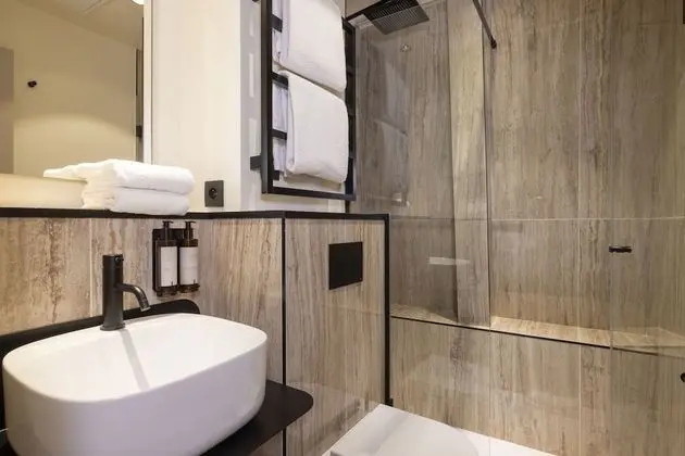 Family Oda (with Spa Access)