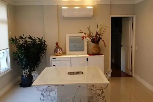 Deluxe Tek Büyük Yataklı Oda, Sigara İçilebilir