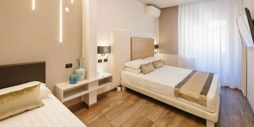 Deluxe Üç Kişilik Oda